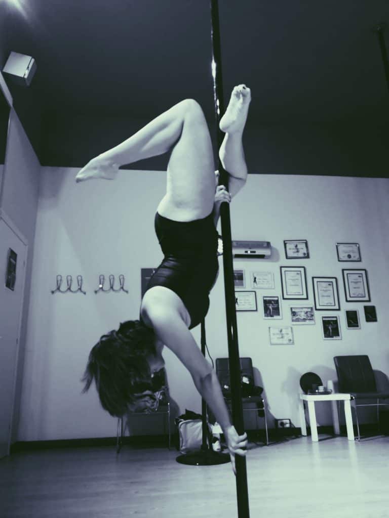 pole dance