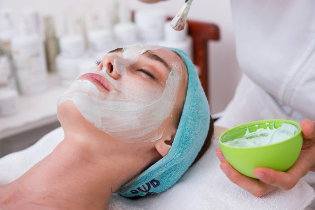 Scrub naturale per il viso